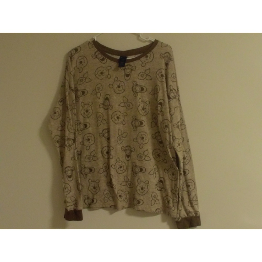Disney Winnie the Pooh Tigger Piglet Pajama Top Brown Tan Long Sleeve Medium